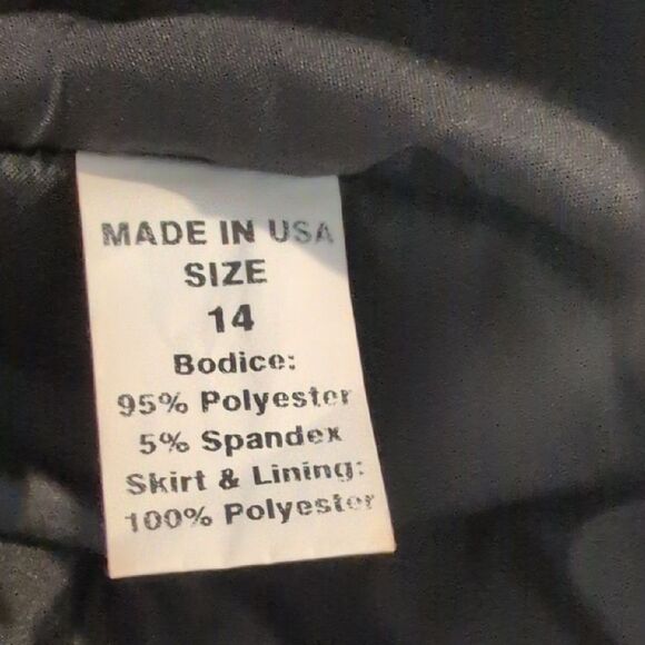 Black and Multicolor Sequin Dress - Picture 6 of 7